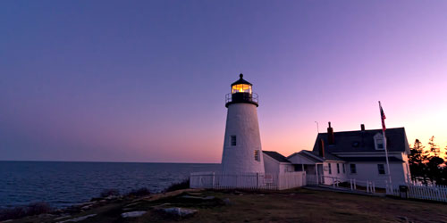 Pemaquid-Point-Light-at-Twilight-6816credit-Maine-Office-of-Tourism